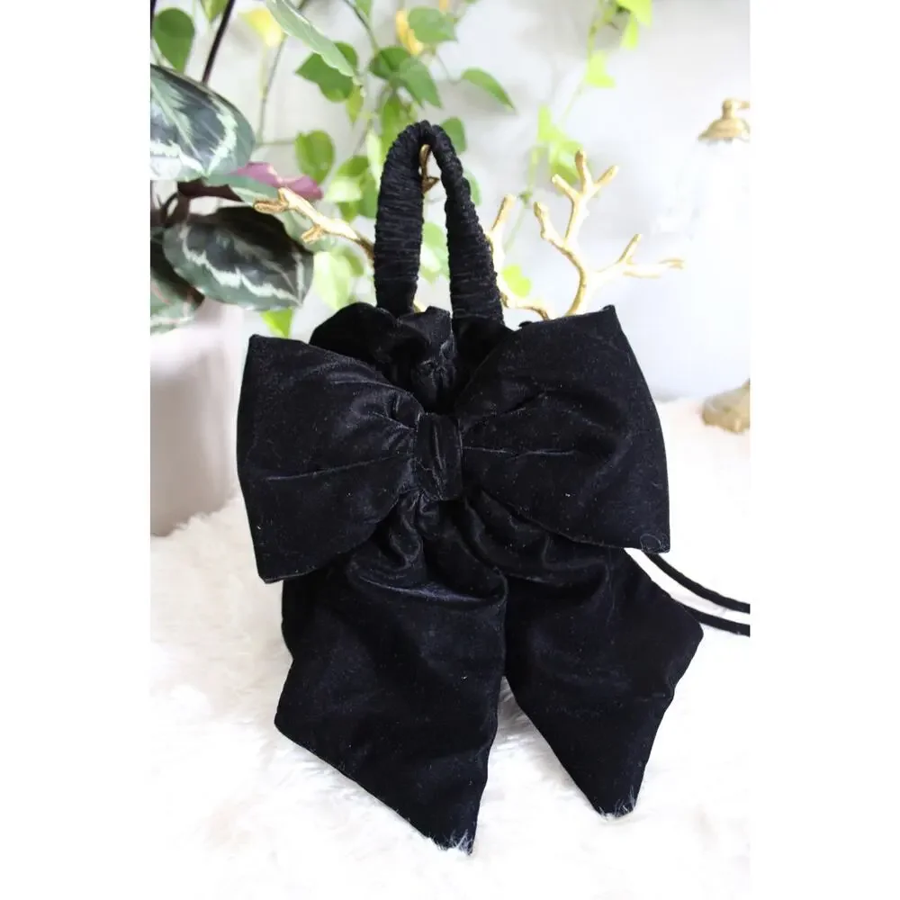 Free people Black  velvet  Bow  bag